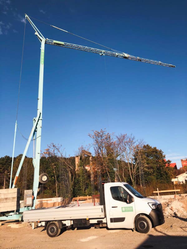CATTANEO CM73, samopostavljivi gradbeni žerjav