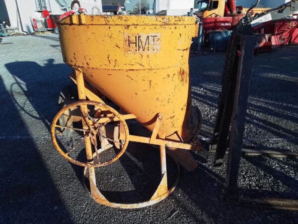 Posoda za beton z volanom, 500 L