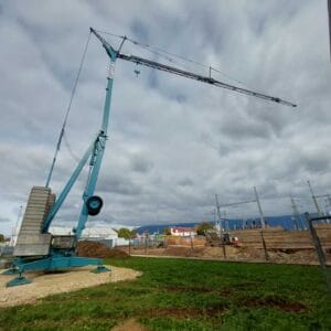 Cattaneo CM82S4, samopostavljivi gradbeni žerjav