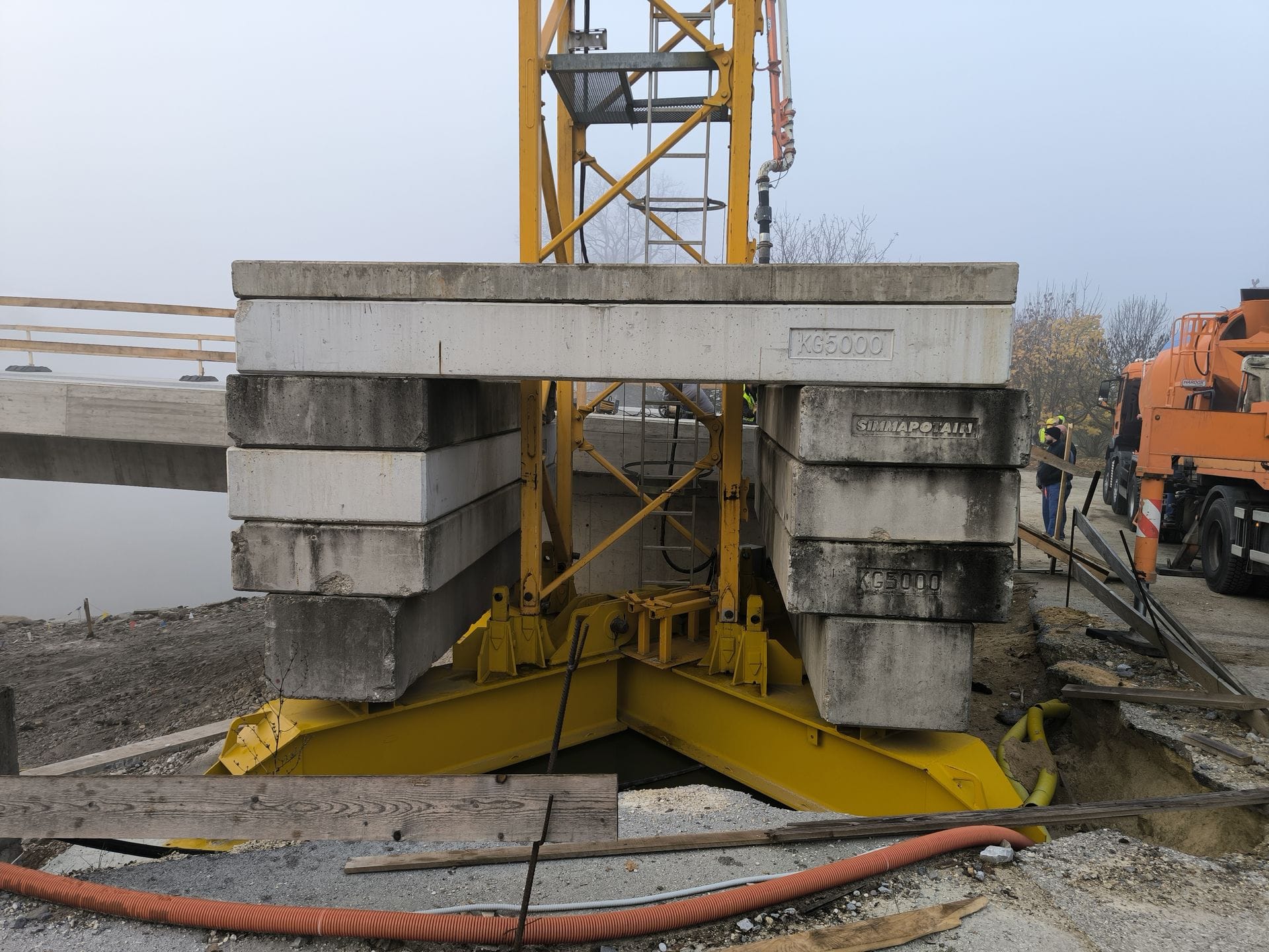 Potain MD235, stolpni gradbeni žerjav - slika 4