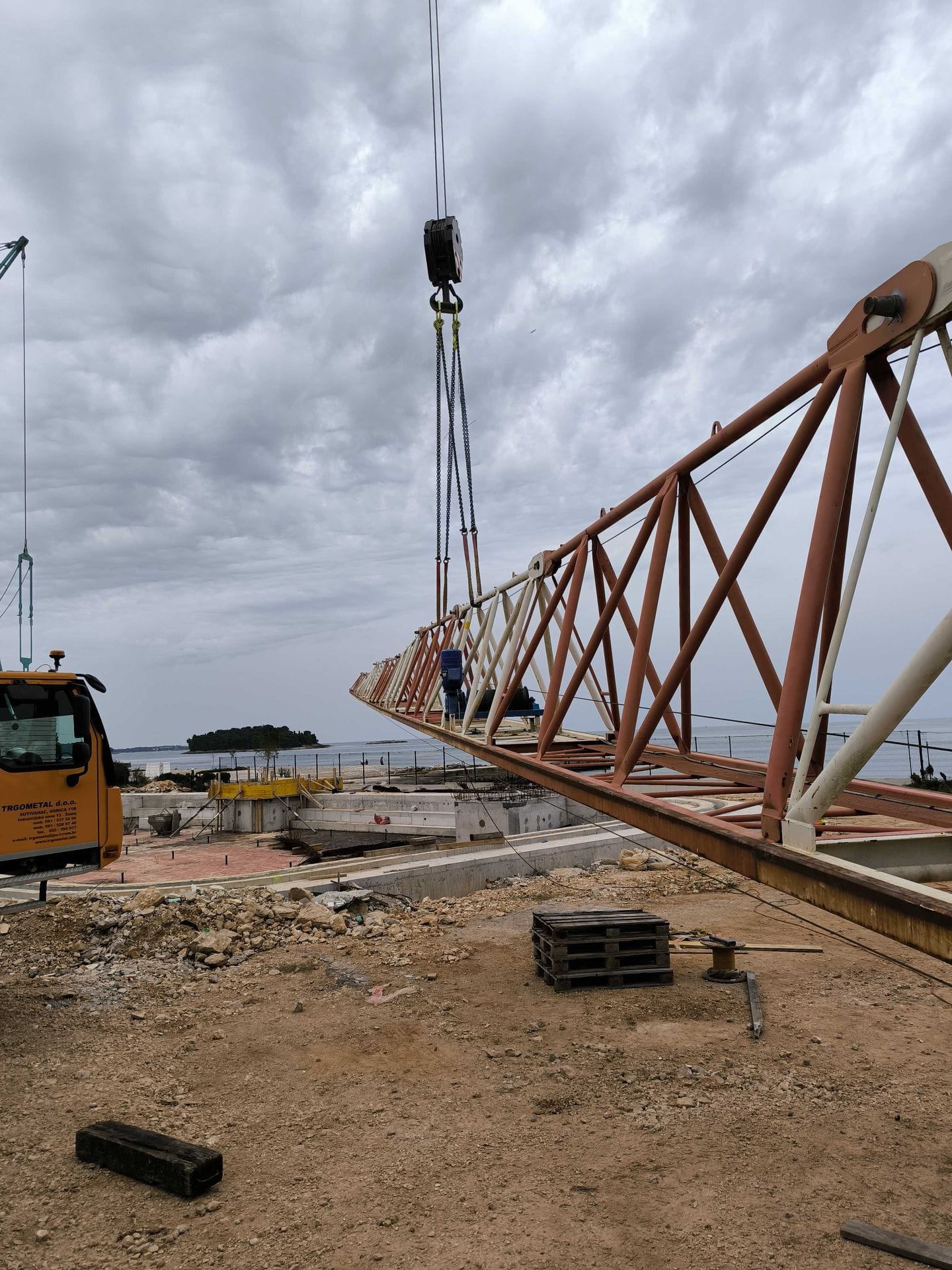 Raimondi MRT213, građevinski toranjski kran - Slika 16
